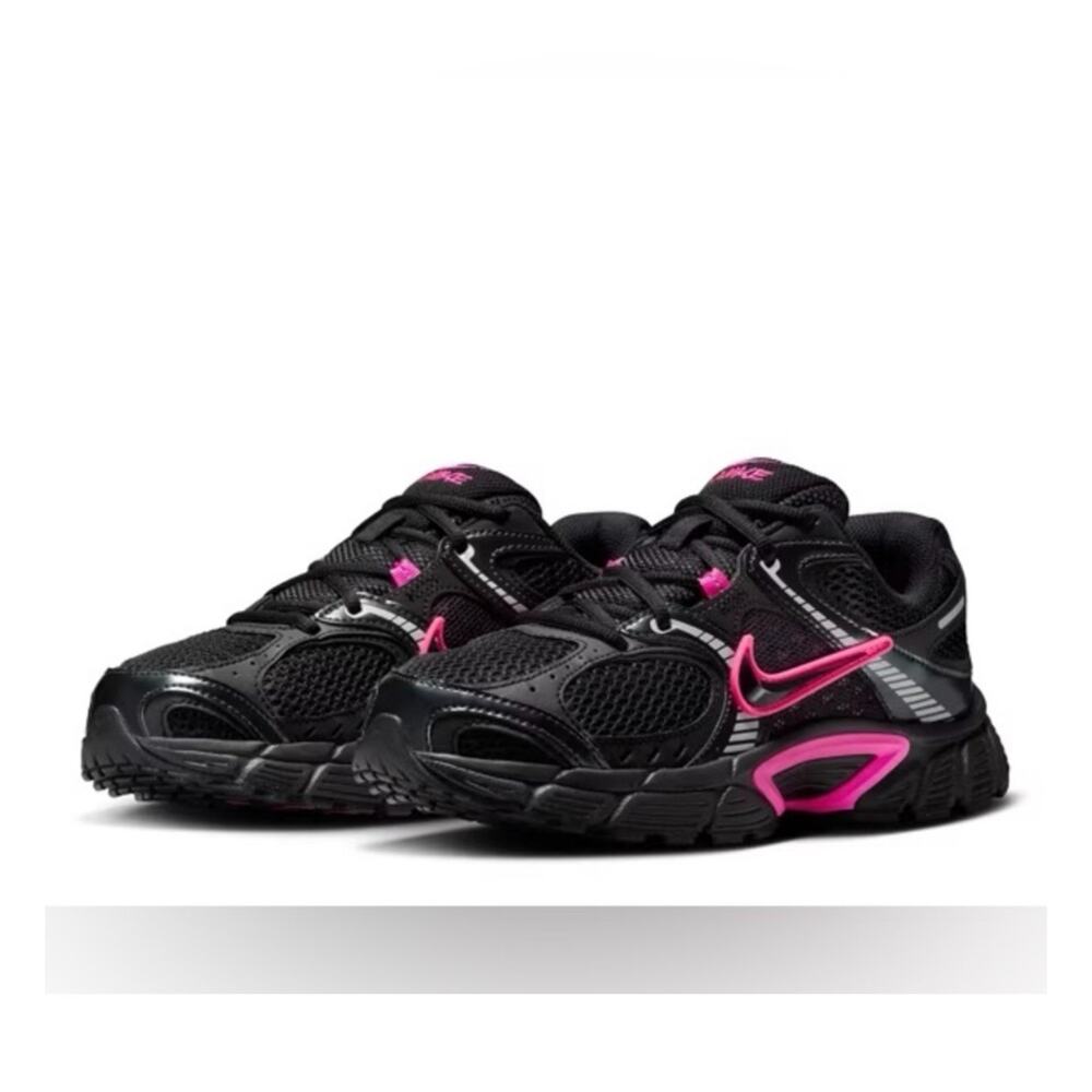 Nike Zoom Vomero 5 Roam PINK GAZE/DARK SMOKE GREY Women's 7.5 FQ7061 001
